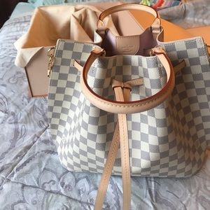 Louis Vuitton girolata